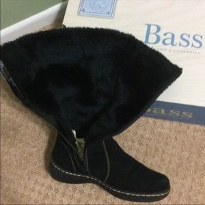 Bass waterproof boots